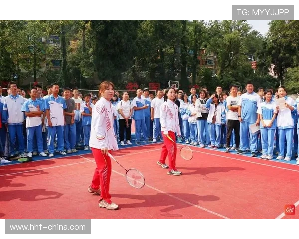 李芳独家分享网球心得与技巧助你提升球技的秘诀与经验分享