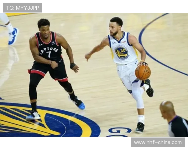 武汉篮球队阵地战解析：战术布局与球员配合的深度分析